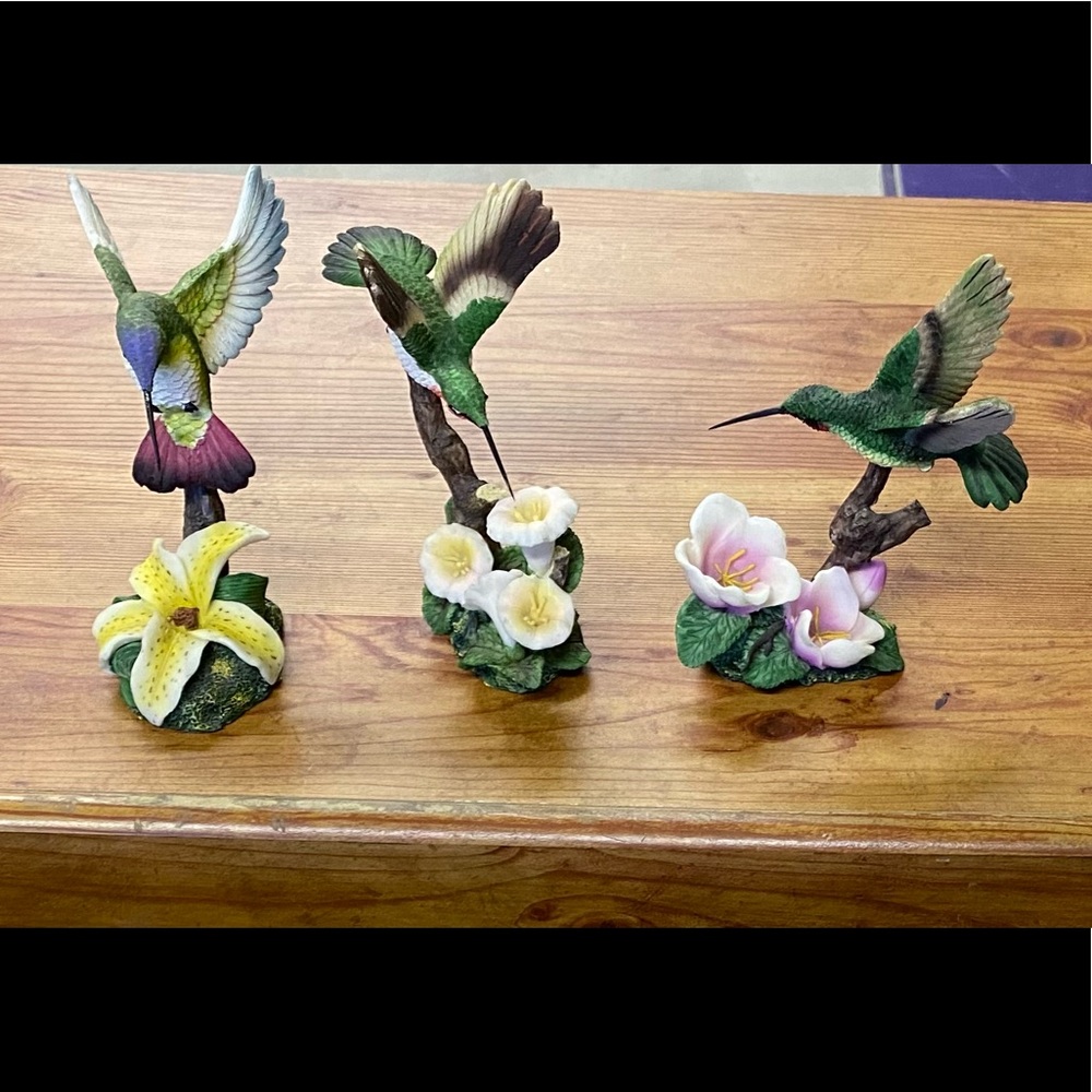 Humming Bird Trio Figurine Set